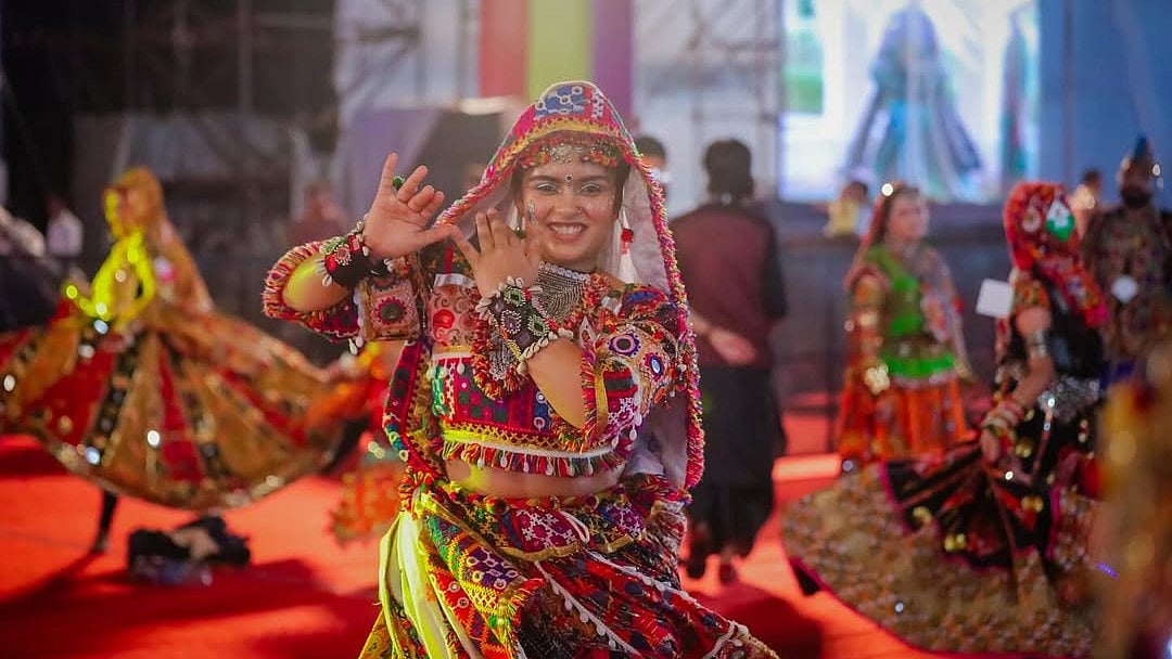 rangtali aishwarya majmudar
