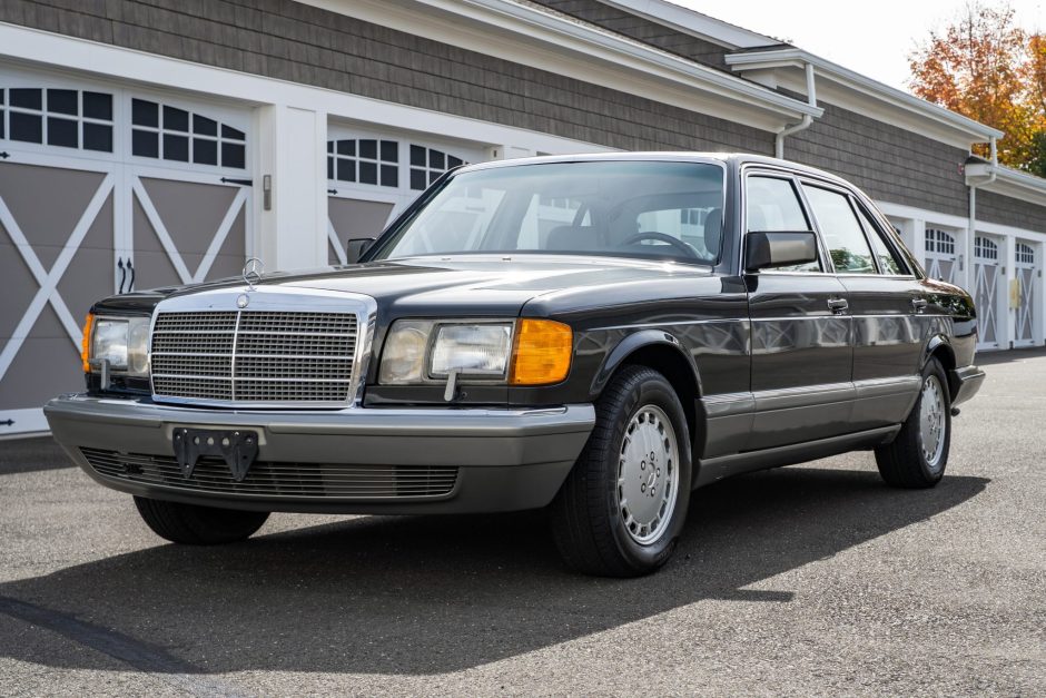 1988 mercedes benz 420sel 1988 mercedes benz 420sel 1b276da2 e6a1 4f7e a543 185b8cadba36 8n1aga 36471 36471 scaled 1