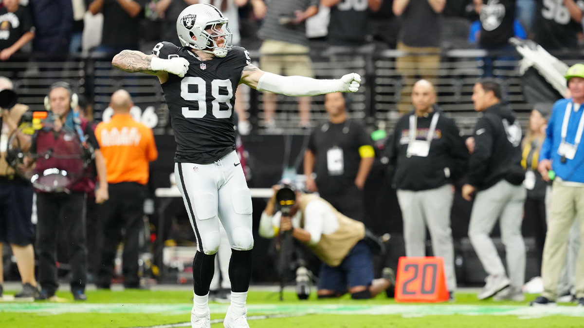 maxx crosby with lv raiders