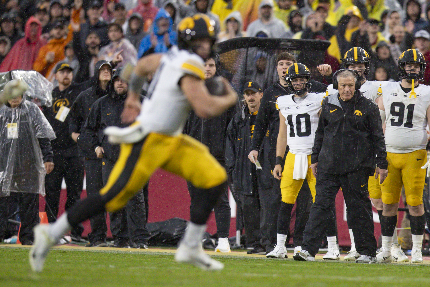 2025 11 15 fbusc ec02