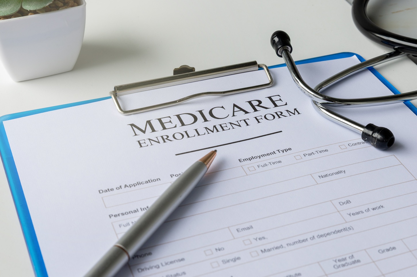 las primas de medicare parte b aumentaran 17.90 en 2026 absorbiendo gran parte del aumento del seguro social