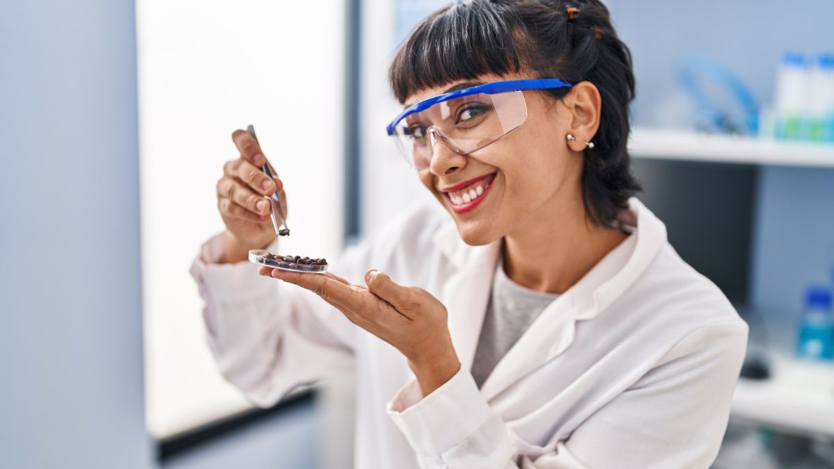 xr:d:daf z9bbmwe:14,j:8246512479782146873,t:24031316