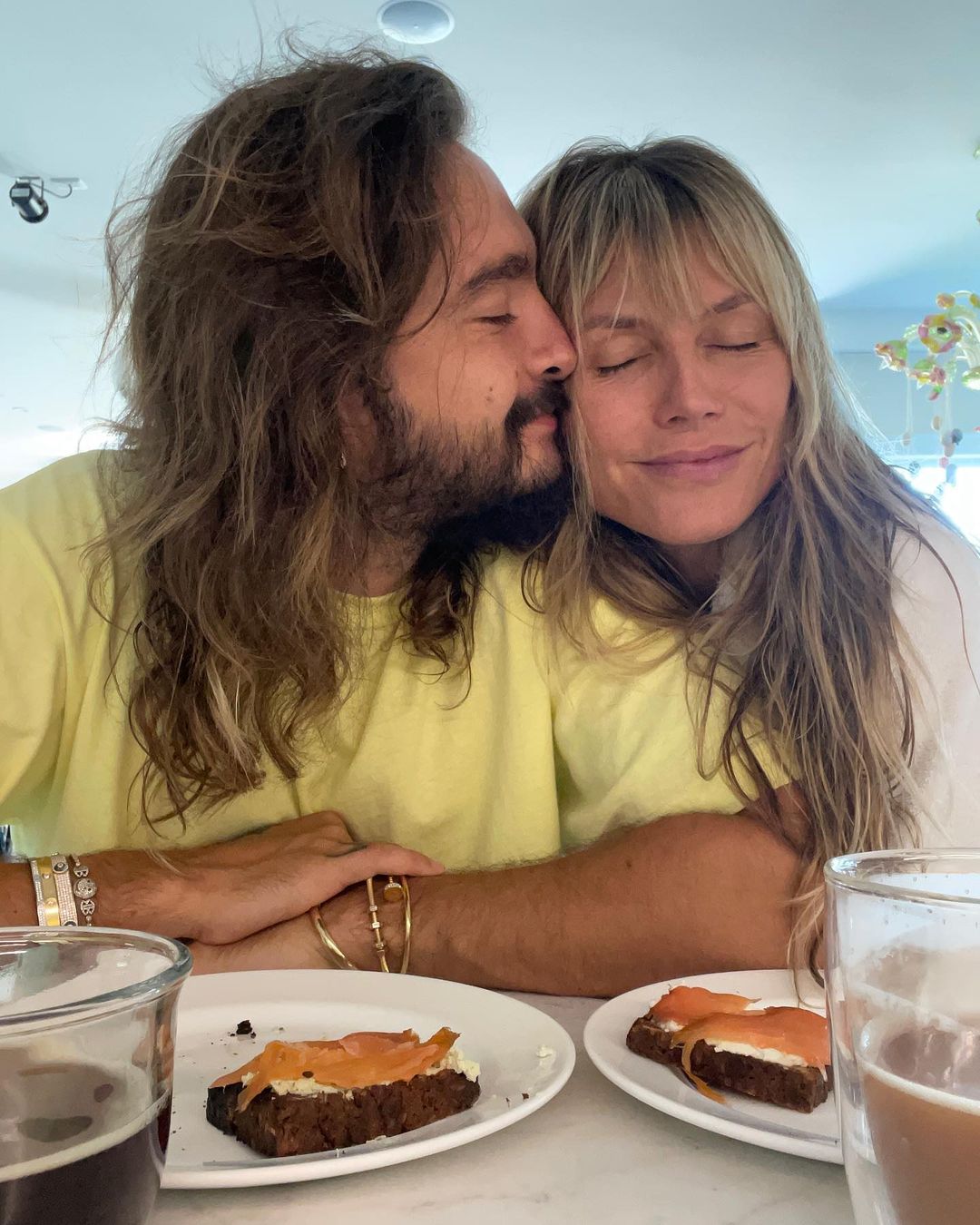 heidi klum and her husband celebrate 4th anniversary in the nude
